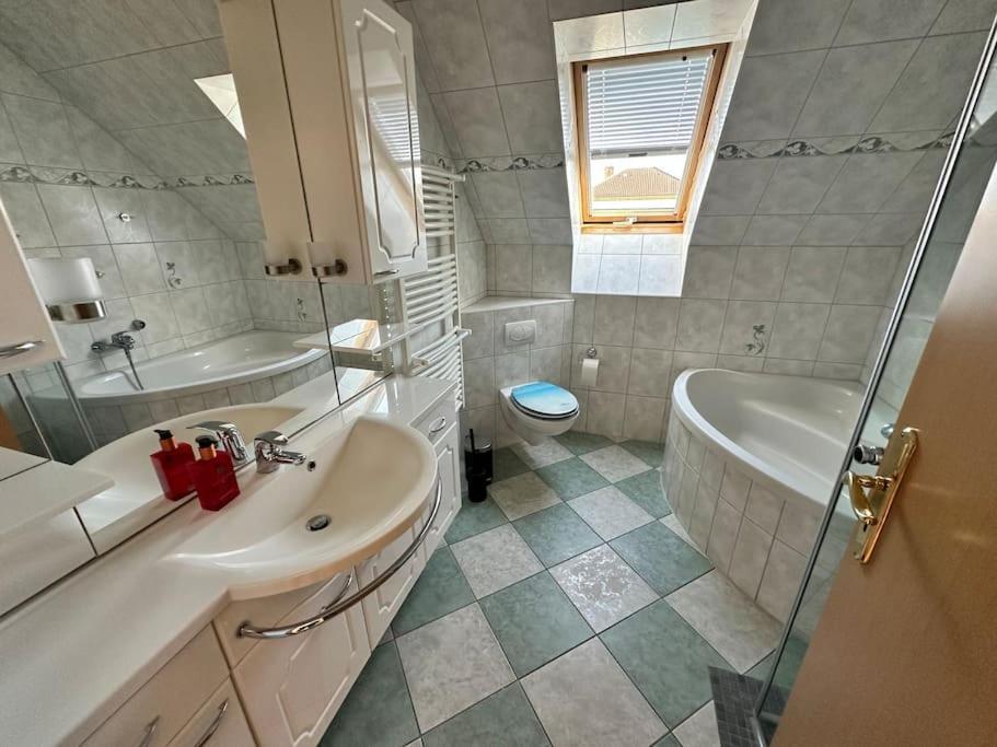 Sonniges & Ruhiges Apartment Mit Balkon Nahe Berlin زيوثين المظهر الخارجي الصورة